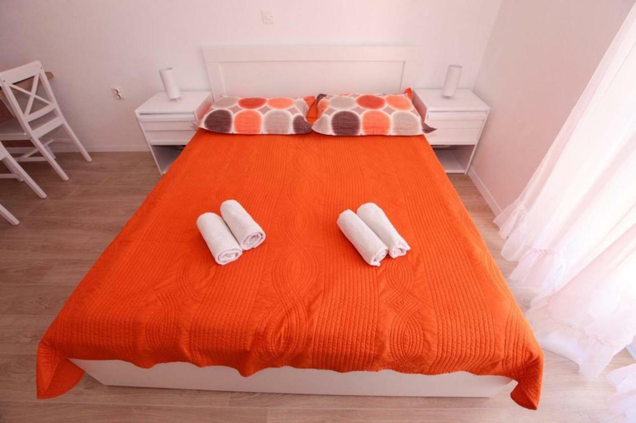 Apartments Toni Two Igrane Exterior foto